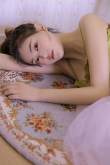 电影无内女秘书